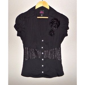 2b Bebe Puffed Sleeve Button Down Shirt